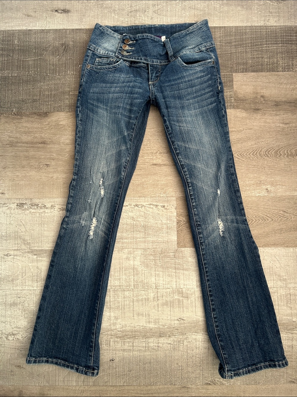 Vigoss Distressed Wide-Leg Jeans in Faded Blue size 1